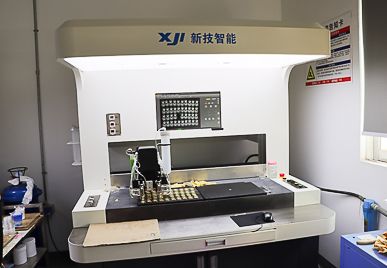 元景工藝品-自動(dòng)上色機(jī)