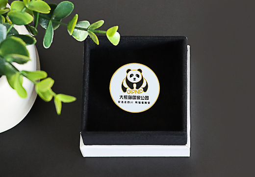熊貓金屬徽章定制