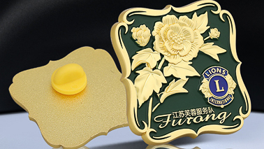 琺瑯徽章的特點有哪些？